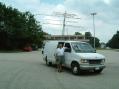 FM19 in parking lot of the Army Reserve. 5/10G dishes unmounted as lots of trees in this spot. Attracted troops interested in what was happening and my brochure on ham radio and roving was useful. 
