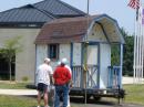 Using trailer/fiberglass poles for antenna support