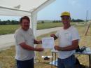 Wade kc5mgl Giving  Gary fi5fu Life membership in Masonic Gathering