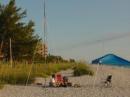 The setup on Indian Rocks Beach; homebrew 3el 6m and 4el 2m Yagis, and a 20m EDZ strung between two masts of Radio Shack sections