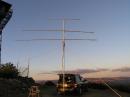 Don't think I've posted a shot of the array from the back of the vehicle. I am frequently asked where I had my antennas "gold anodized" - hi hi. Like the phote above, the Verticals are spread out on the fence line and on the vehicle